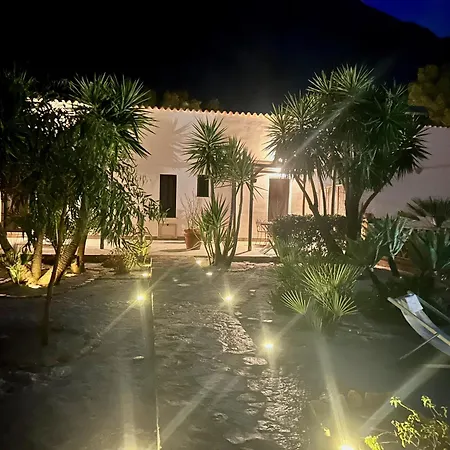 L'oasi Pineta Sul Mare Кустоначи