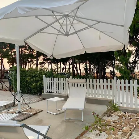 Bed & Breakfast L'oasi Pineta Sul Mare 4*