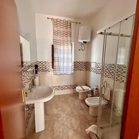 L'oasi Pineta Sul Mare Bed & Breakfast 4*
