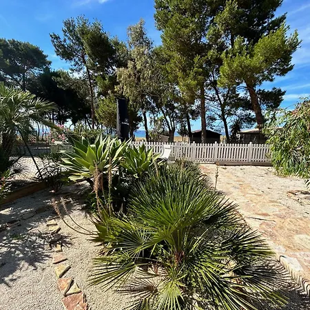 L'oasi Pineta Sul Mare B&B *