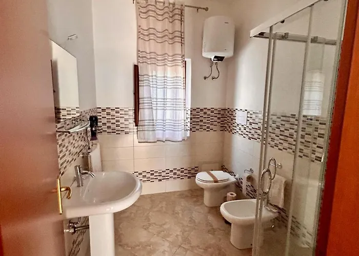 L'oasi Pineta Sul Mare Bed & Breakfast 4*