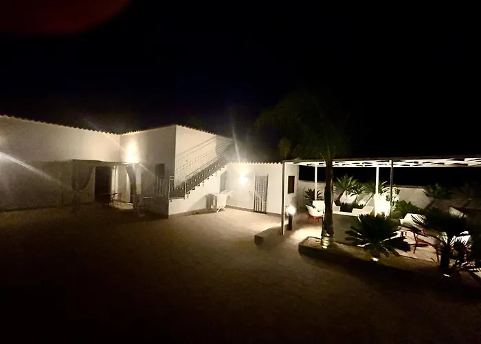 L'oasi Pineta Sul Mare Bed & Breakfast 4*